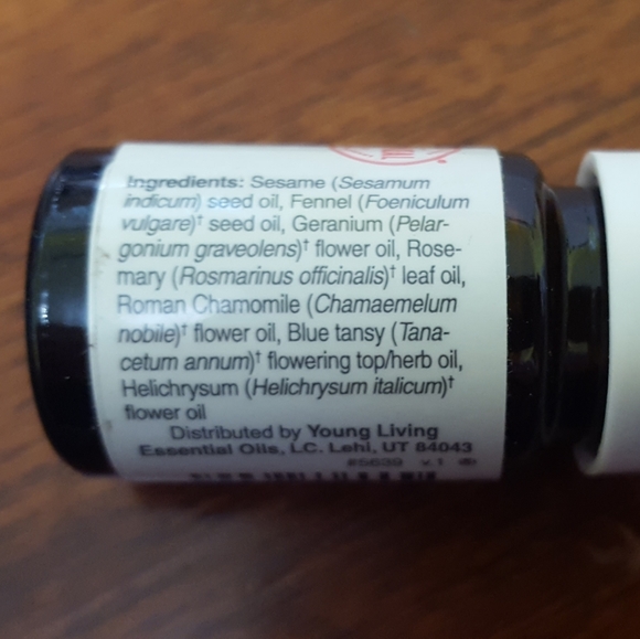 Young Living JuvaFlex Vitality Oil Blend 5 mL - Picture 2 of 2